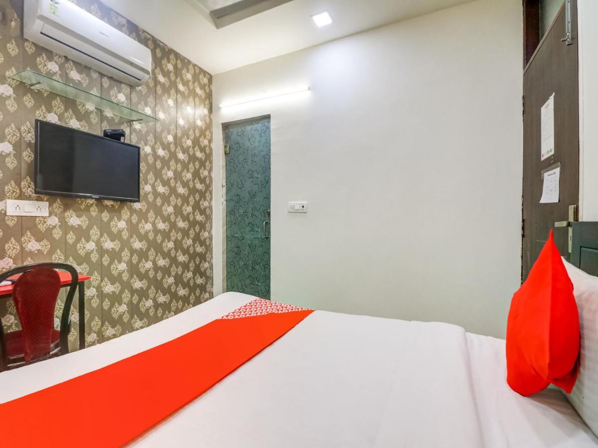 โอโย 74060 ทัช เรซิเดนซี Hotel นิวเดลี ภายนอก รูปภาพ